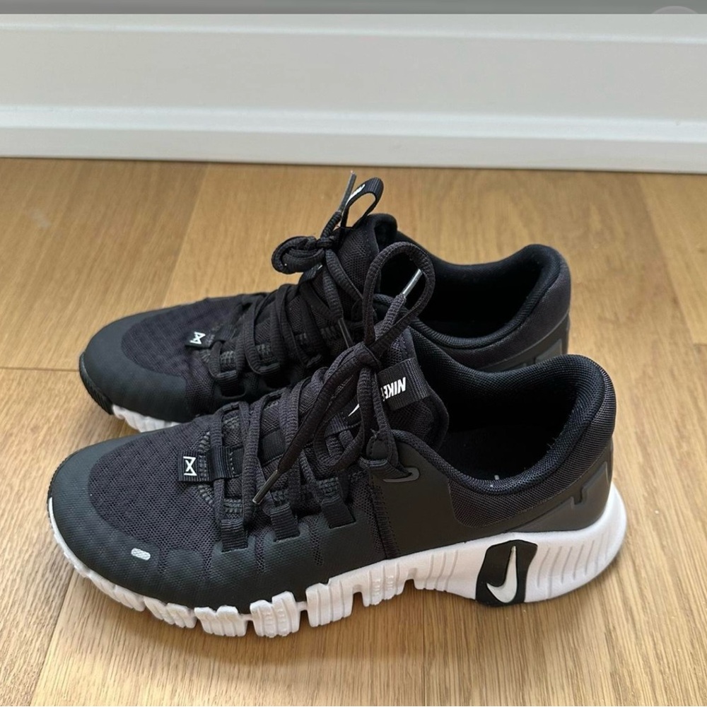 Nike Metcon 3 Training Sneakers